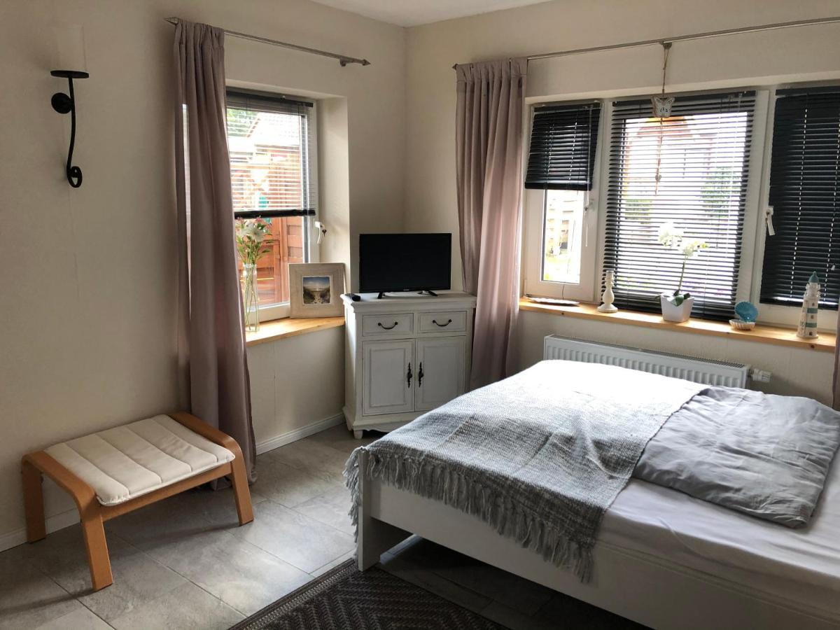 Suesses Apartmenthaeuschen In Burg Burg  エクステリア 写真